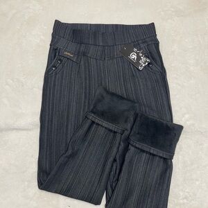 Warm Black Striped Leggings with Fuzzy Lining